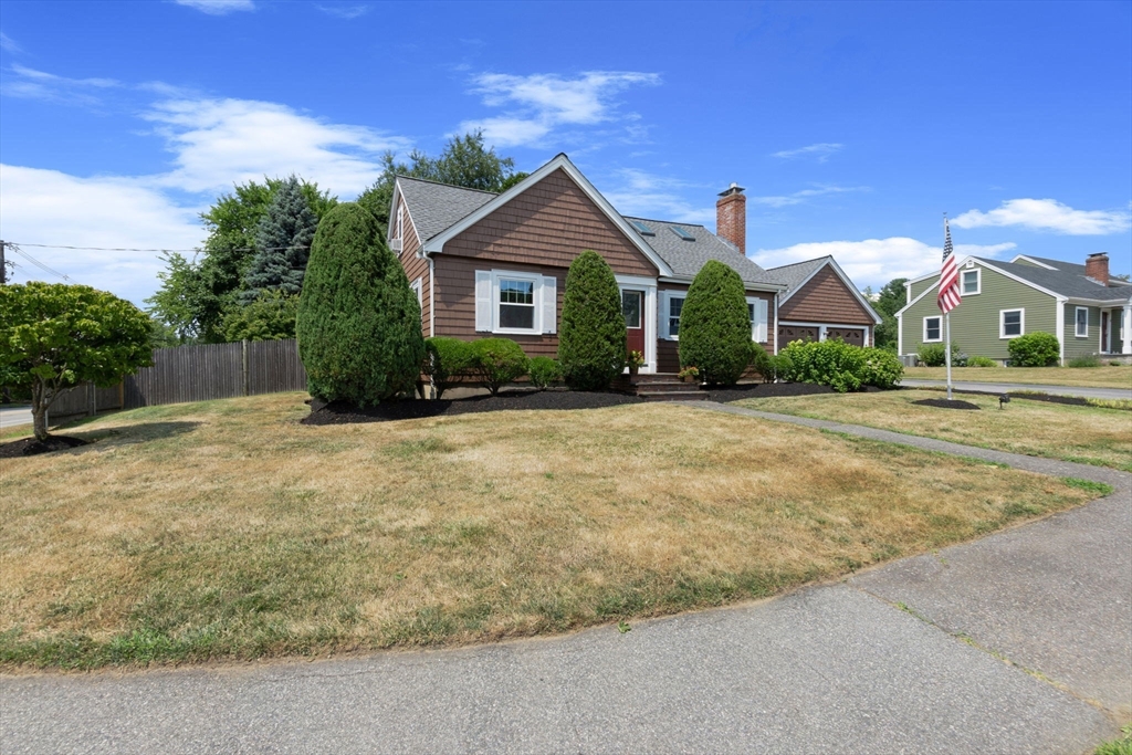 2 Bradley Rd