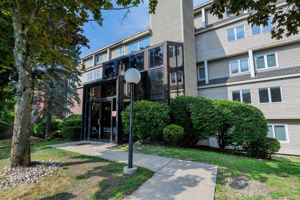4 Duck Pond Road # 235