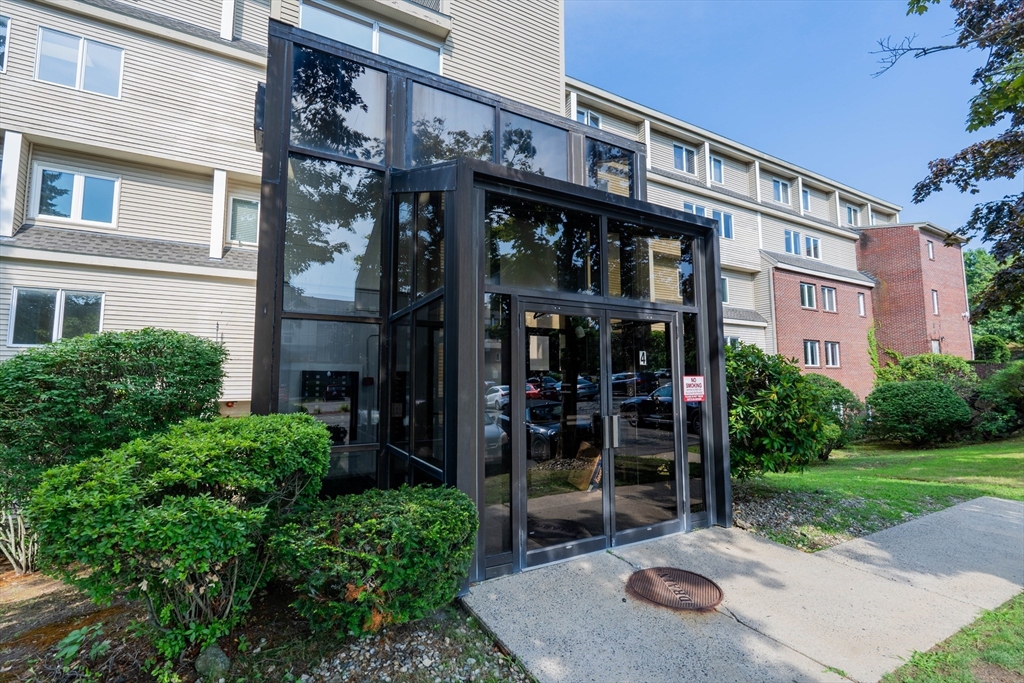 4 Duck Pond Road # 235