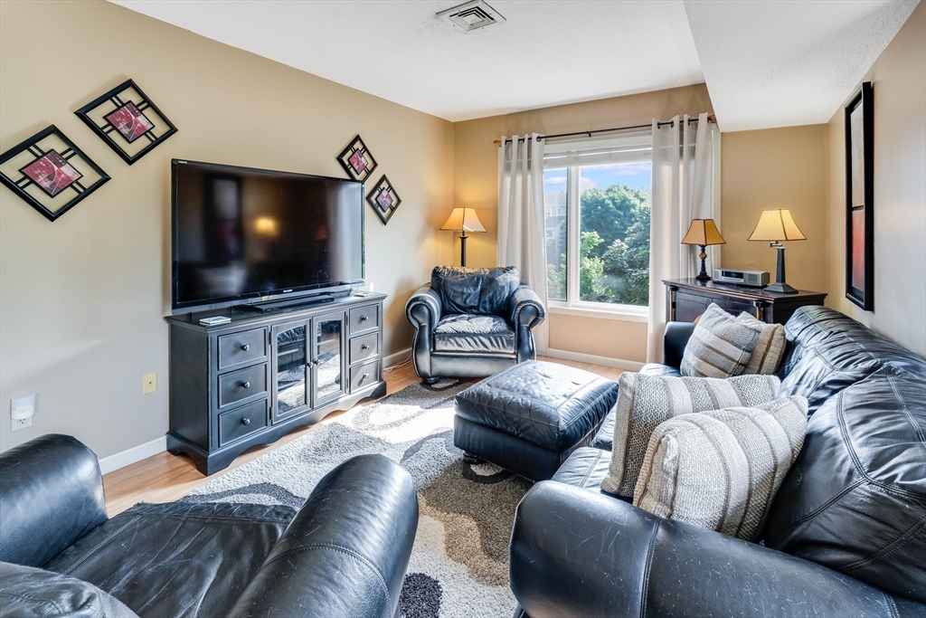 4 Duck Pond Road # 235