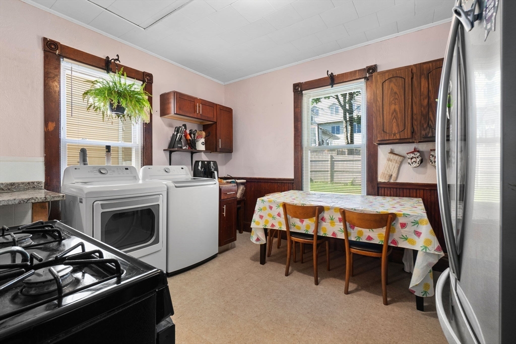 12-14 Mudge St