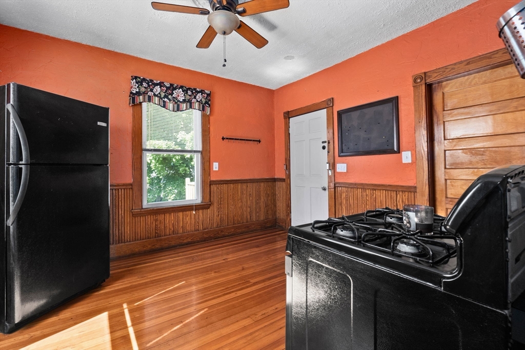 12-14 Mudge St