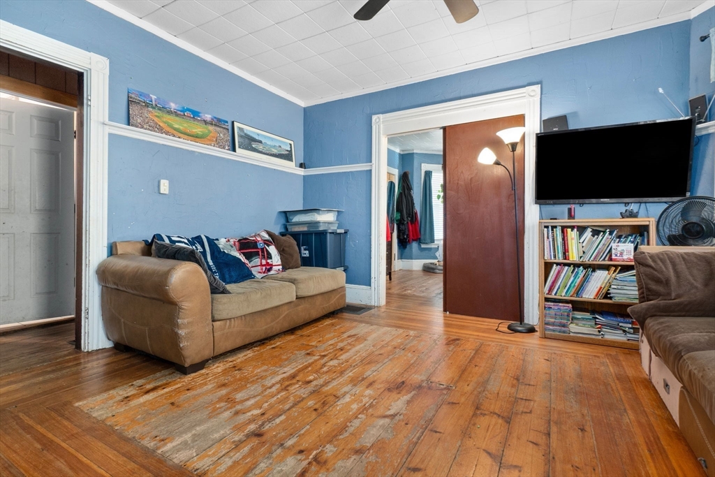 12-14 Mudge St