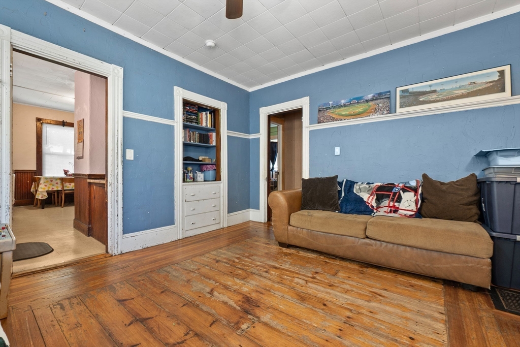 12-14 Mudge St