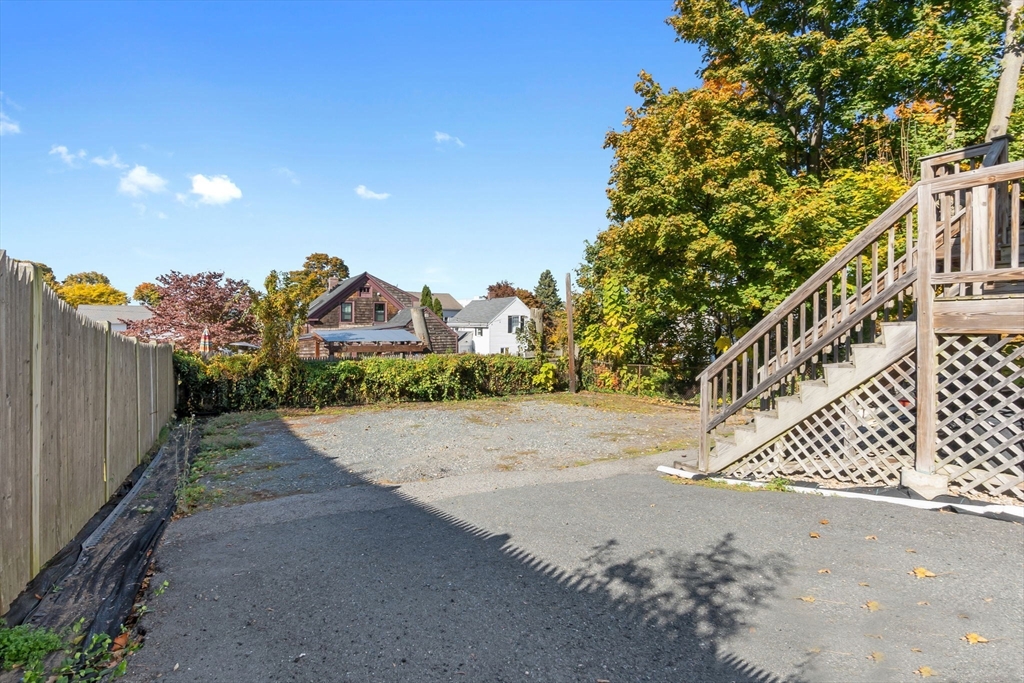 18 Ord St Unit: -