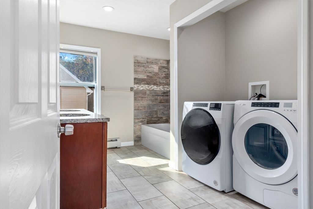 18 Ord St Unit: -
