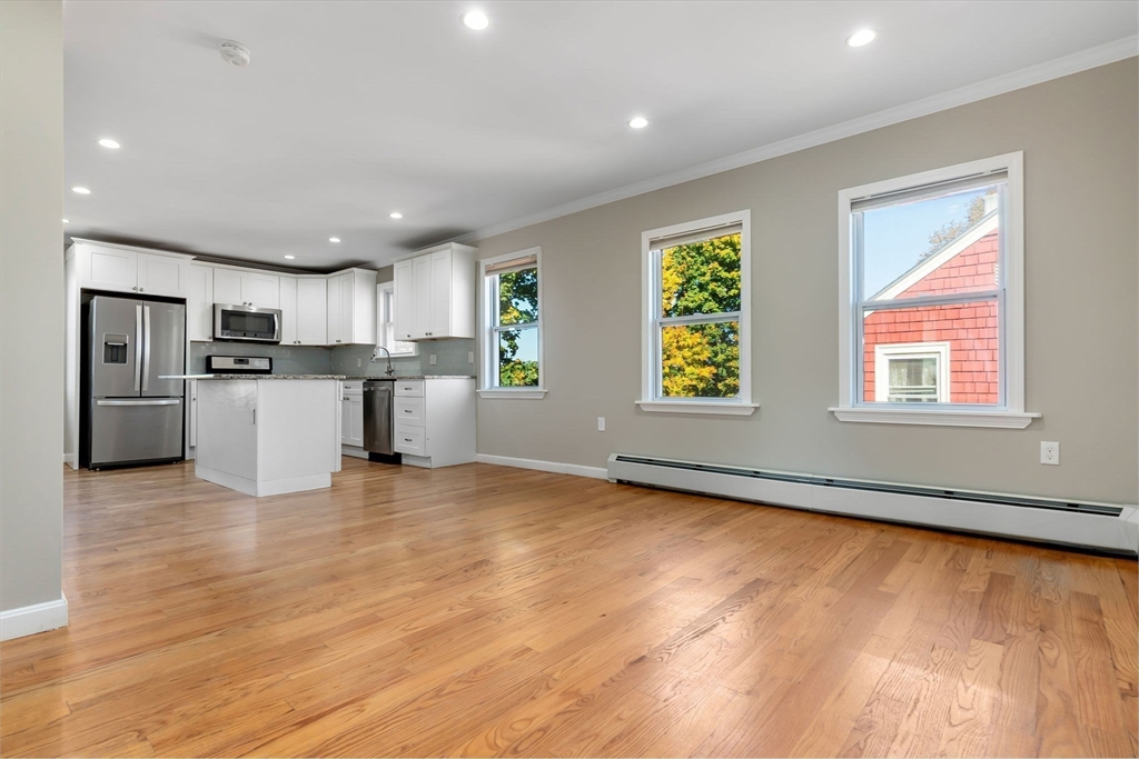 18 Ord St Unit: -