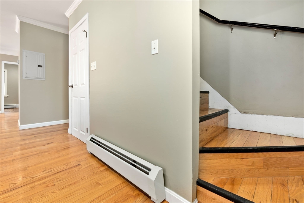 18 Ord St Unit: -