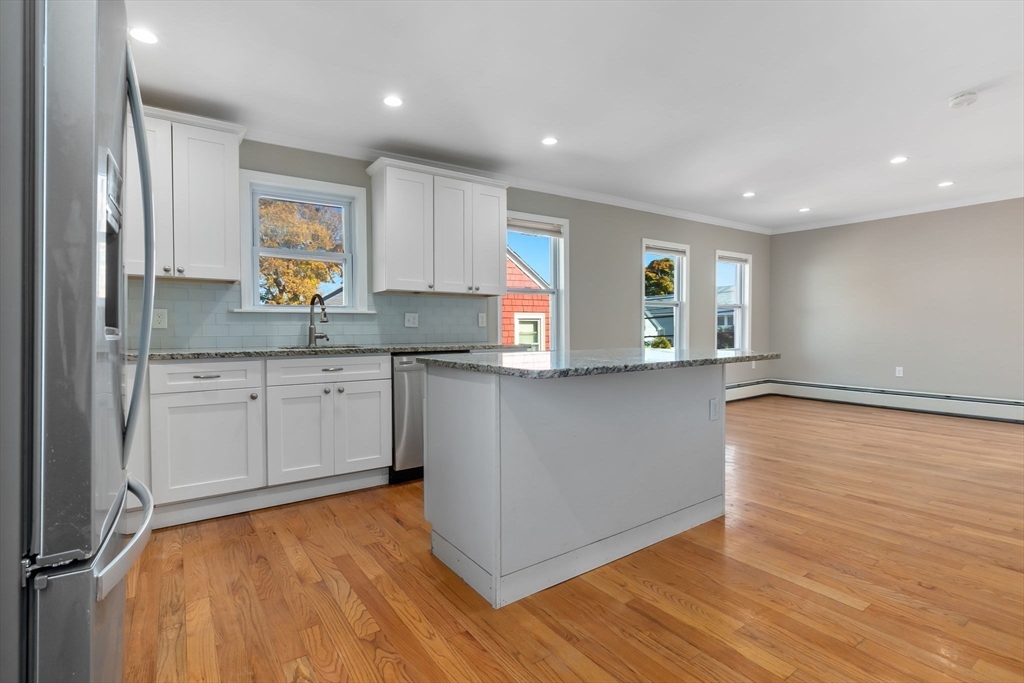18 Ord St Unit: -