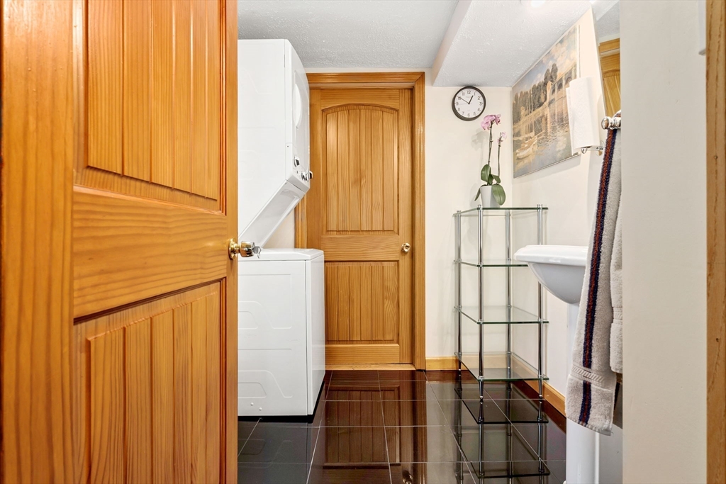 65 Buffum St