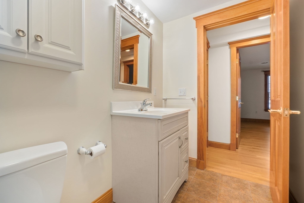 50 Maple St # 0