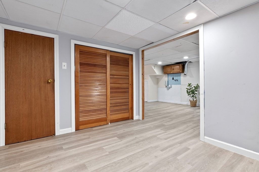 19 Highland Park