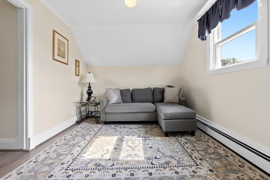 19 Highland Park