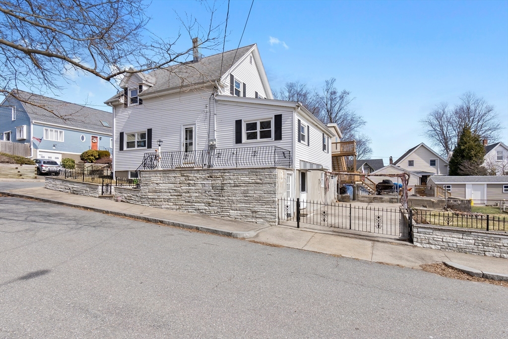 19 Highland Park