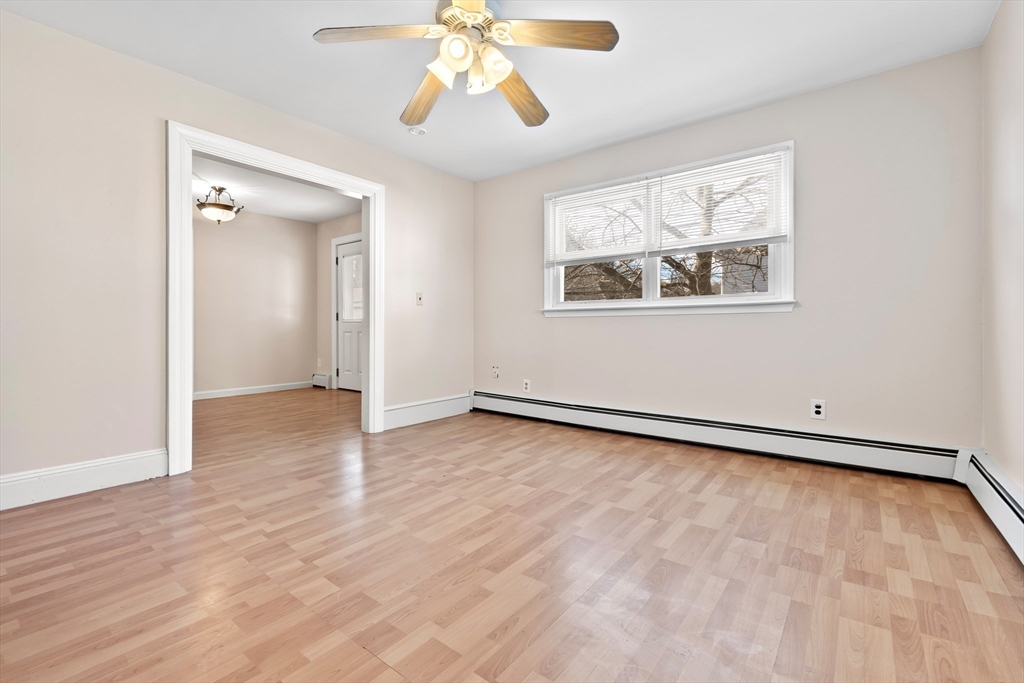 19 Highland Park
