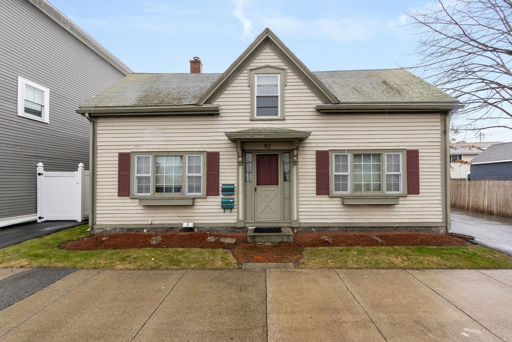 92 Washington St # 2