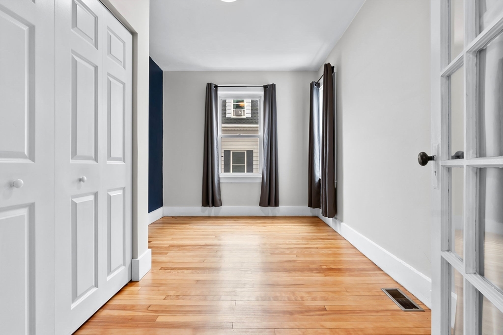 55 Pine St # 1