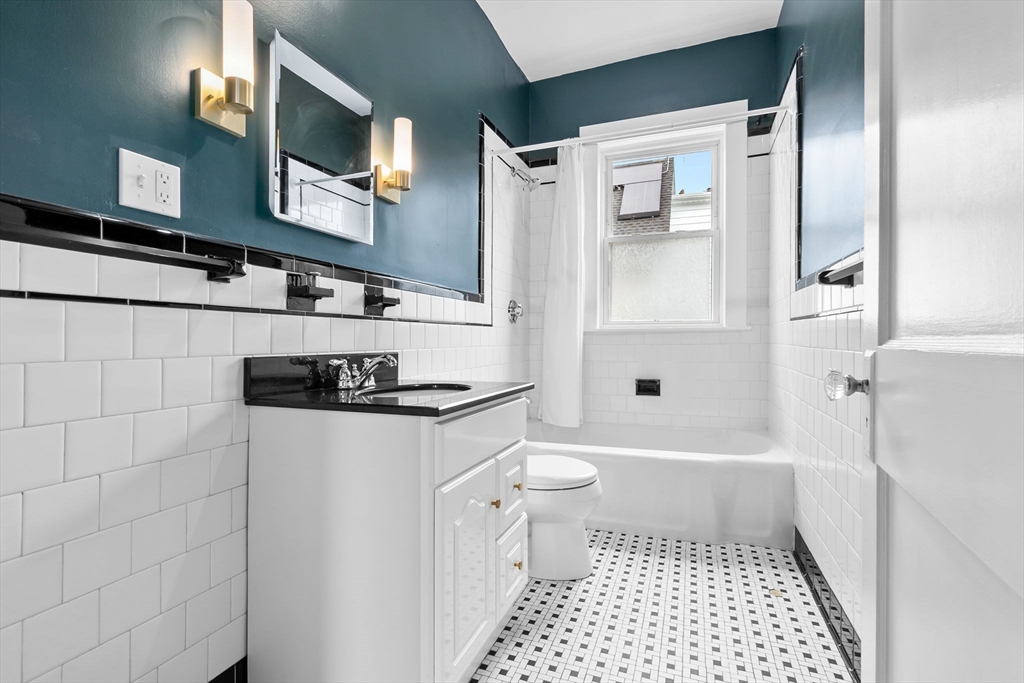 55 Pine St # 1
