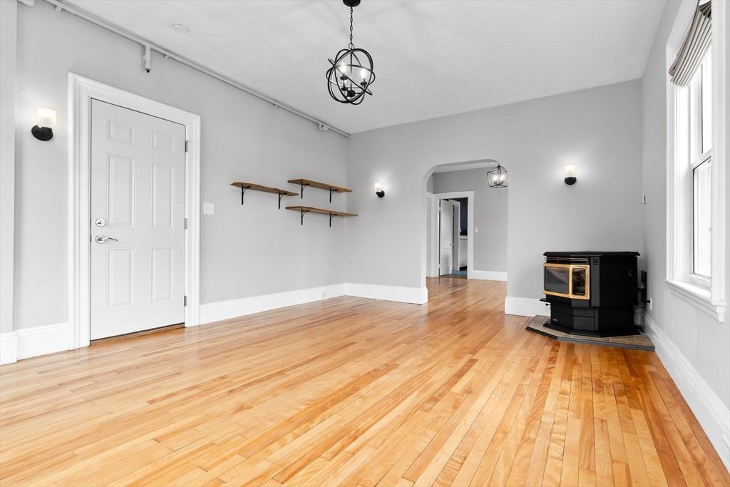 55 Pine St # 1