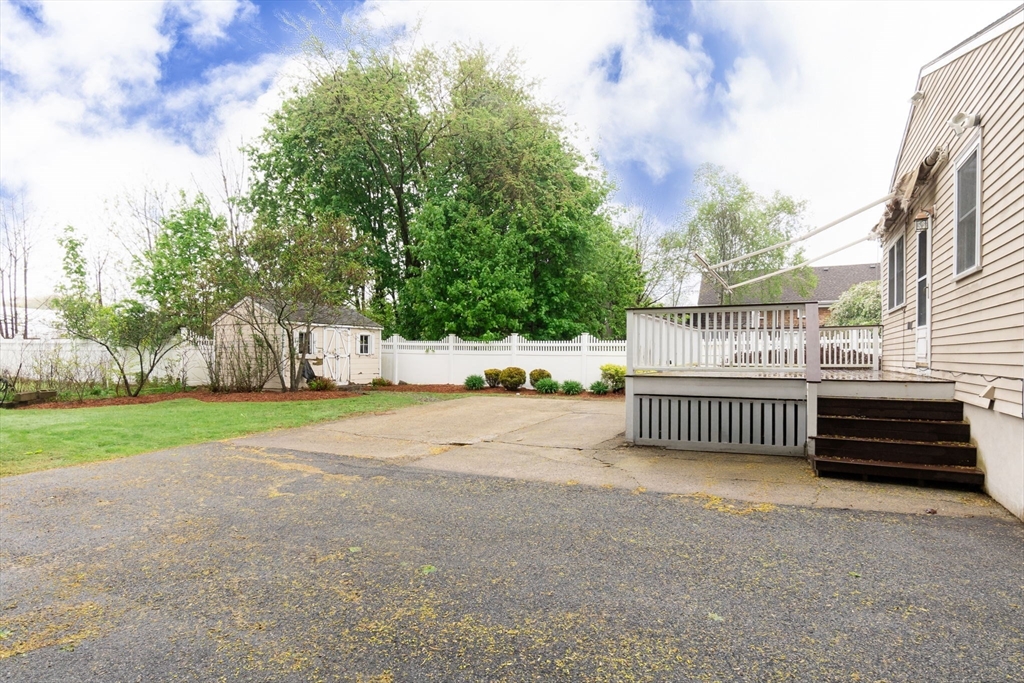 199 Lynn St