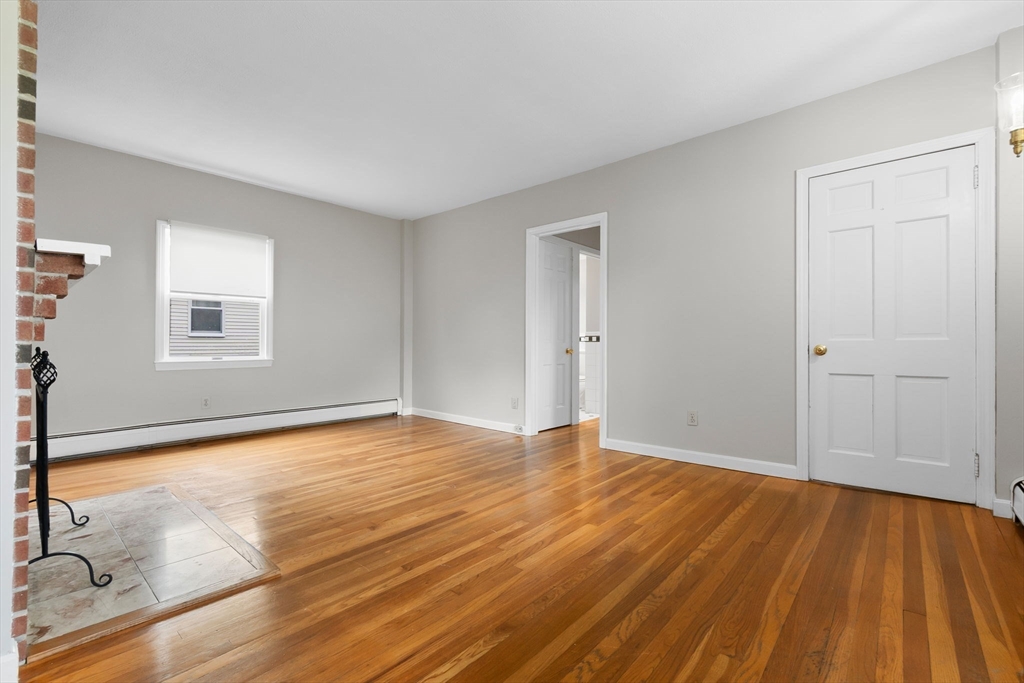199 Lynn St
