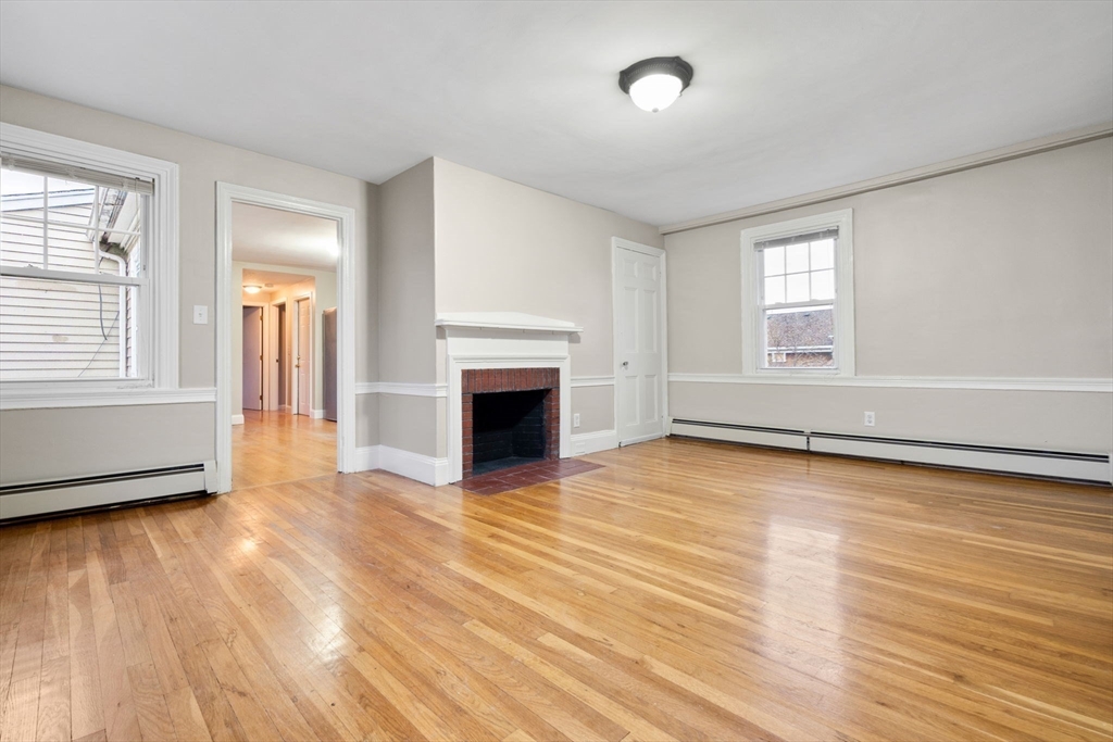 199 Lynn St