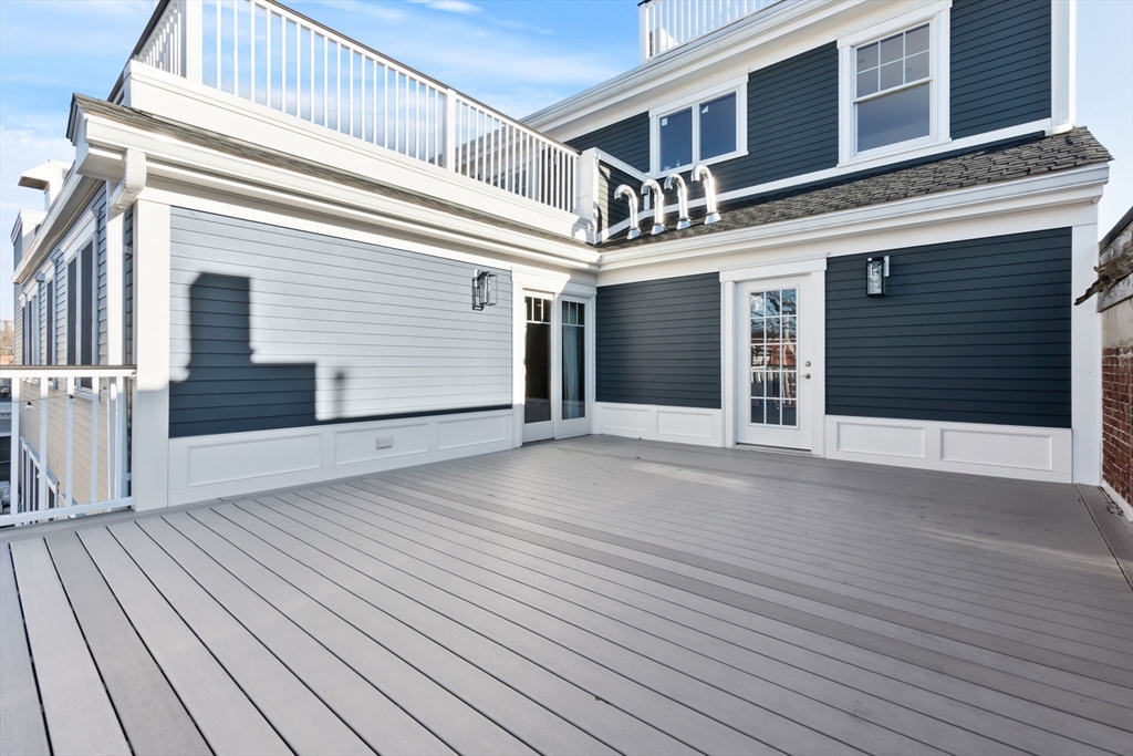 44 Maple St # 8