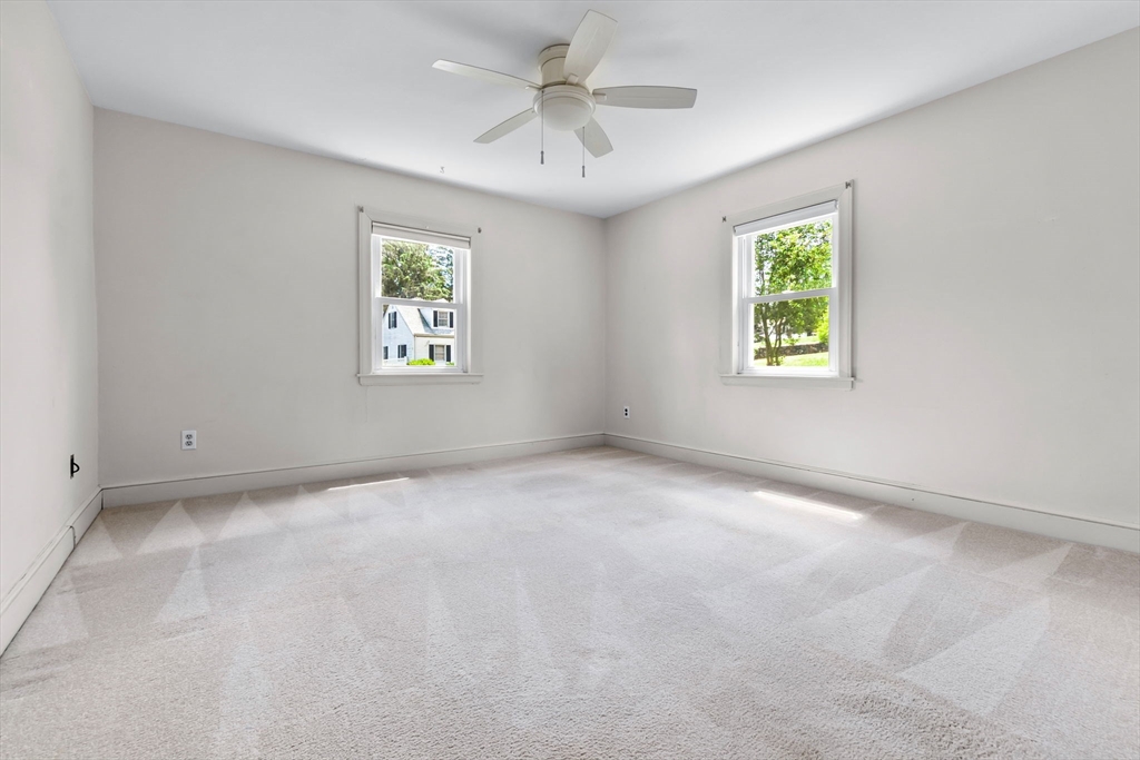 11 Herrick St Ext