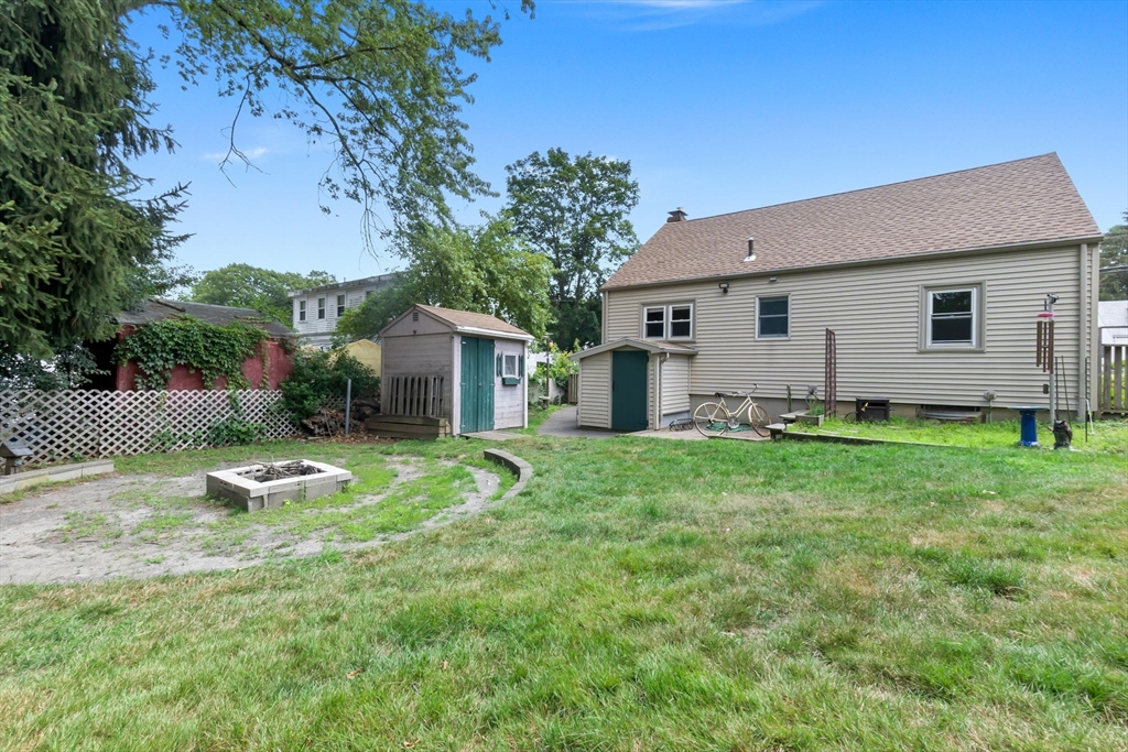 11 Herrick St Ext