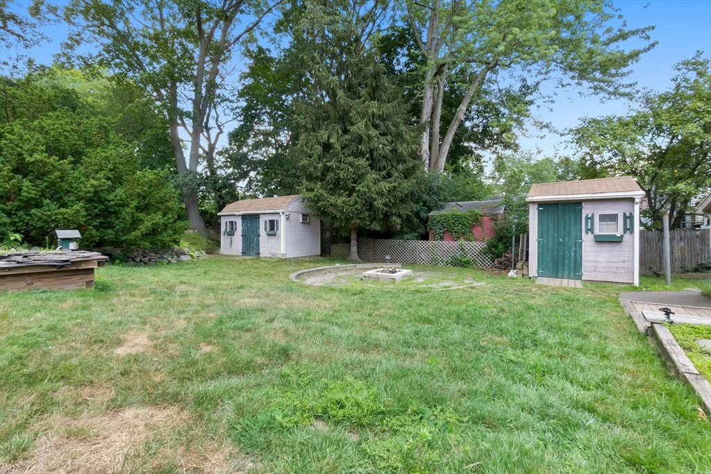 11 Herrick St Ext