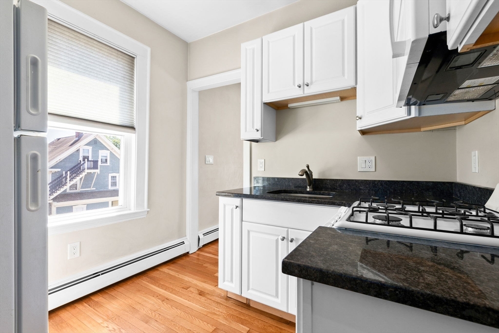 28 Poplar St # 7