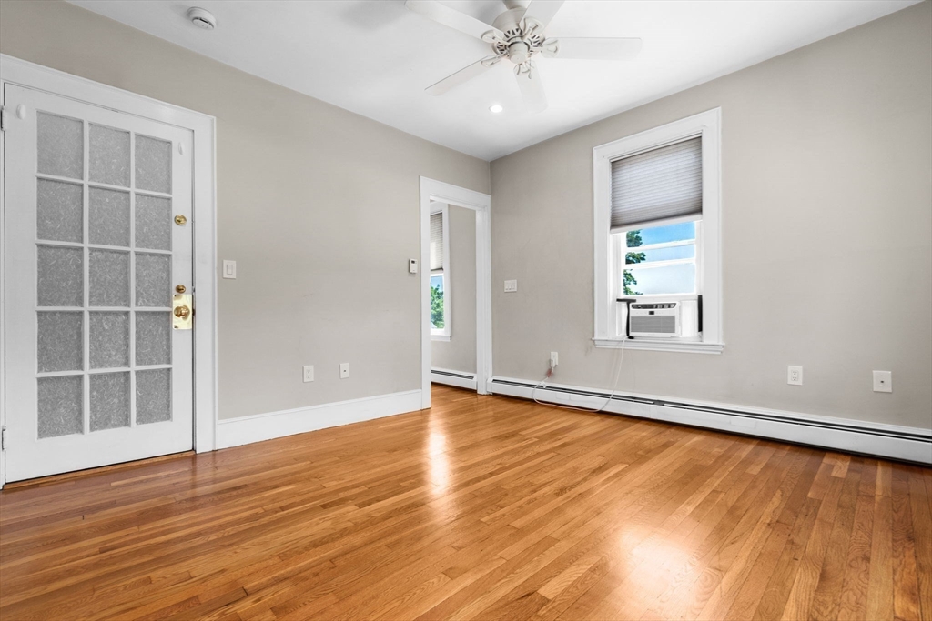 28 Poplar St # 7