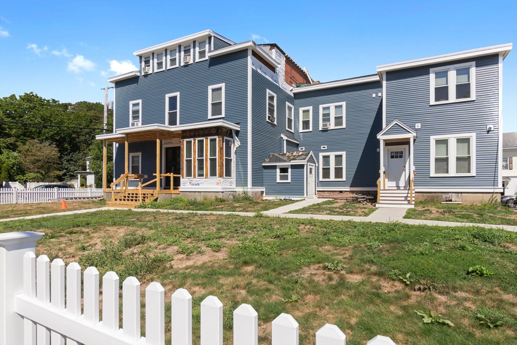 28 Poplar St # 3