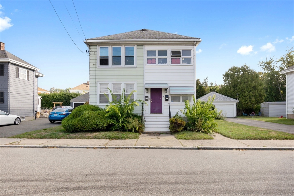 13 Raymond Rd # 1
