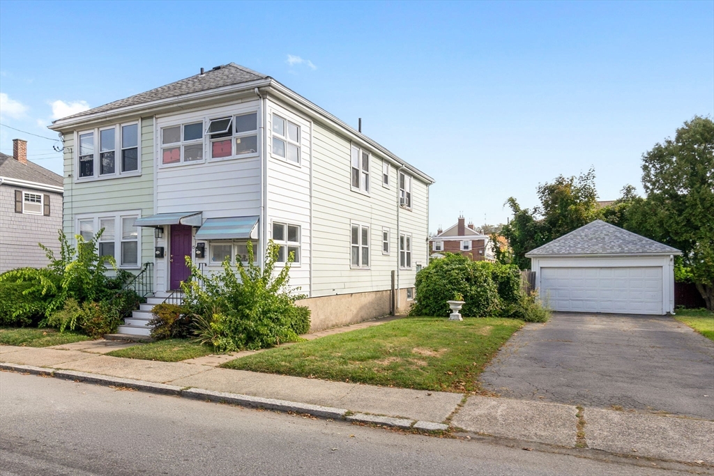 13 Raymond Rd # 1