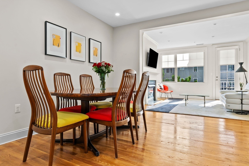 33 Intrepid Cir # 208