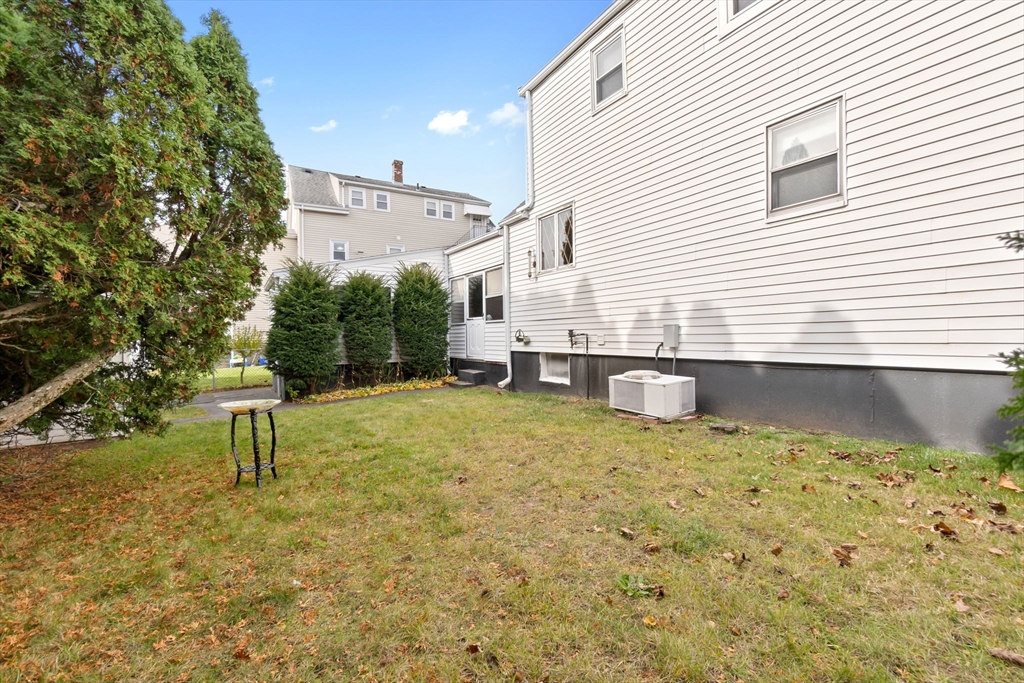 25 Northend St