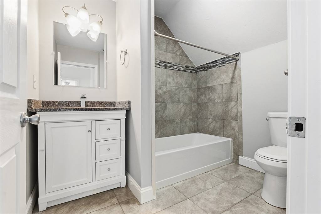 21 Emerton St # 2