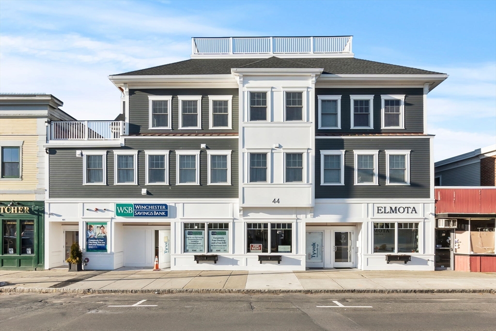 44 Maple St # 7