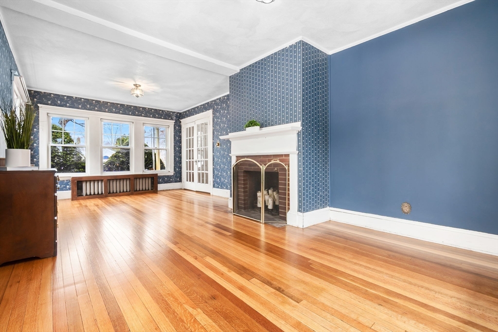 14 Chase St