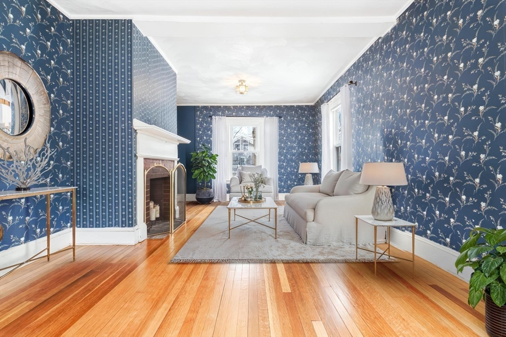 14 Chase St
