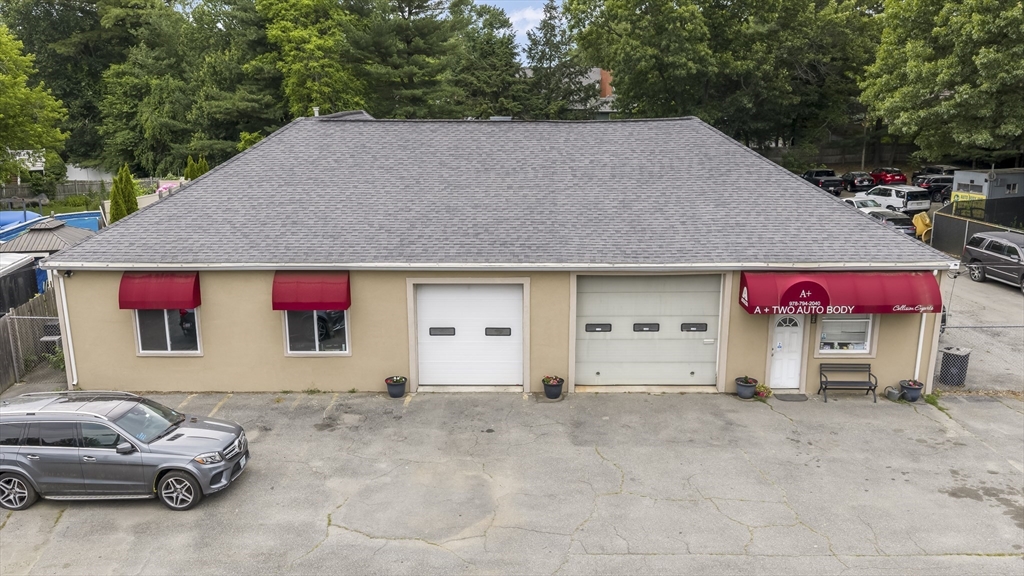 20 Woodland St