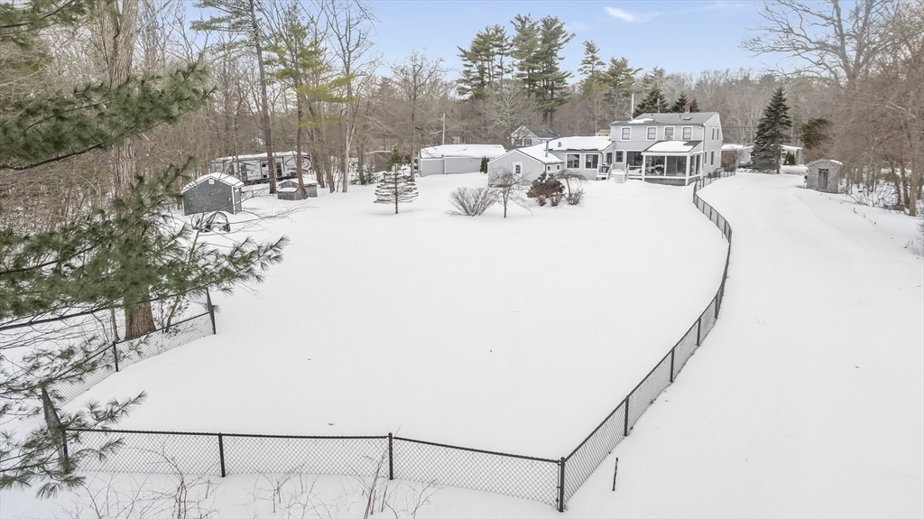 54 Rabbit Rd