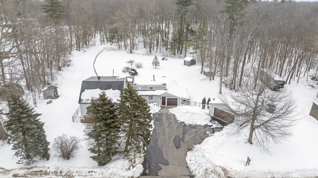 54 Rabbit Rd