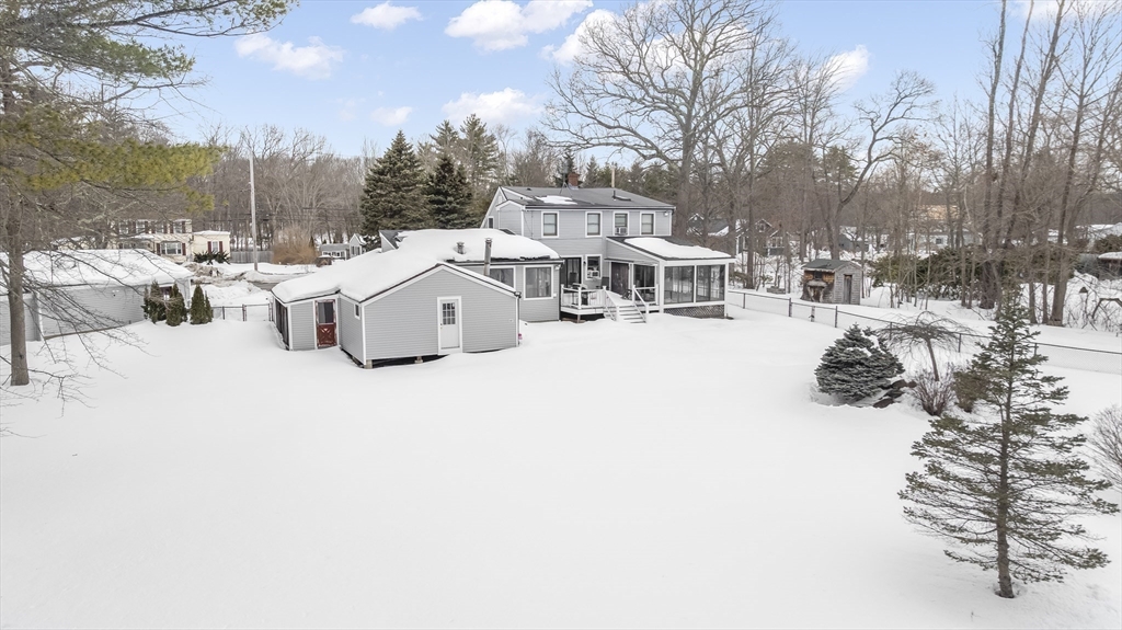54 Rabbit Rd