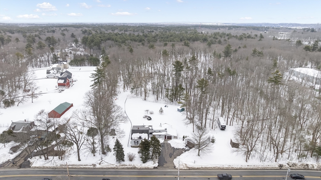 54 Rabbit Rd