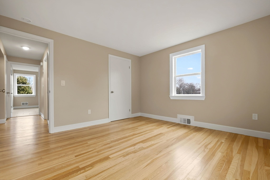 24 Garden St