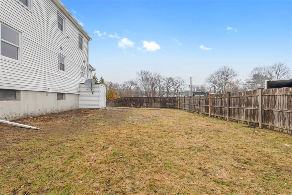 24 Garden St