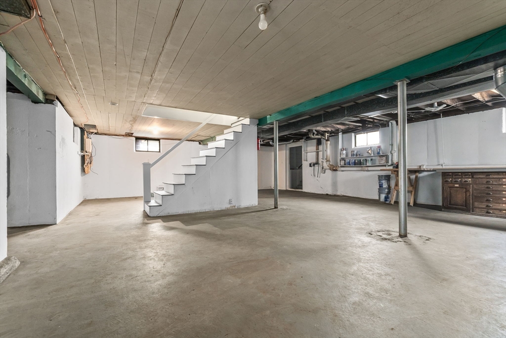 24 Garden St