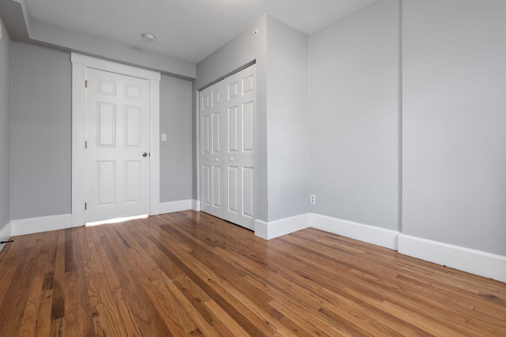 55 Pine St # 2